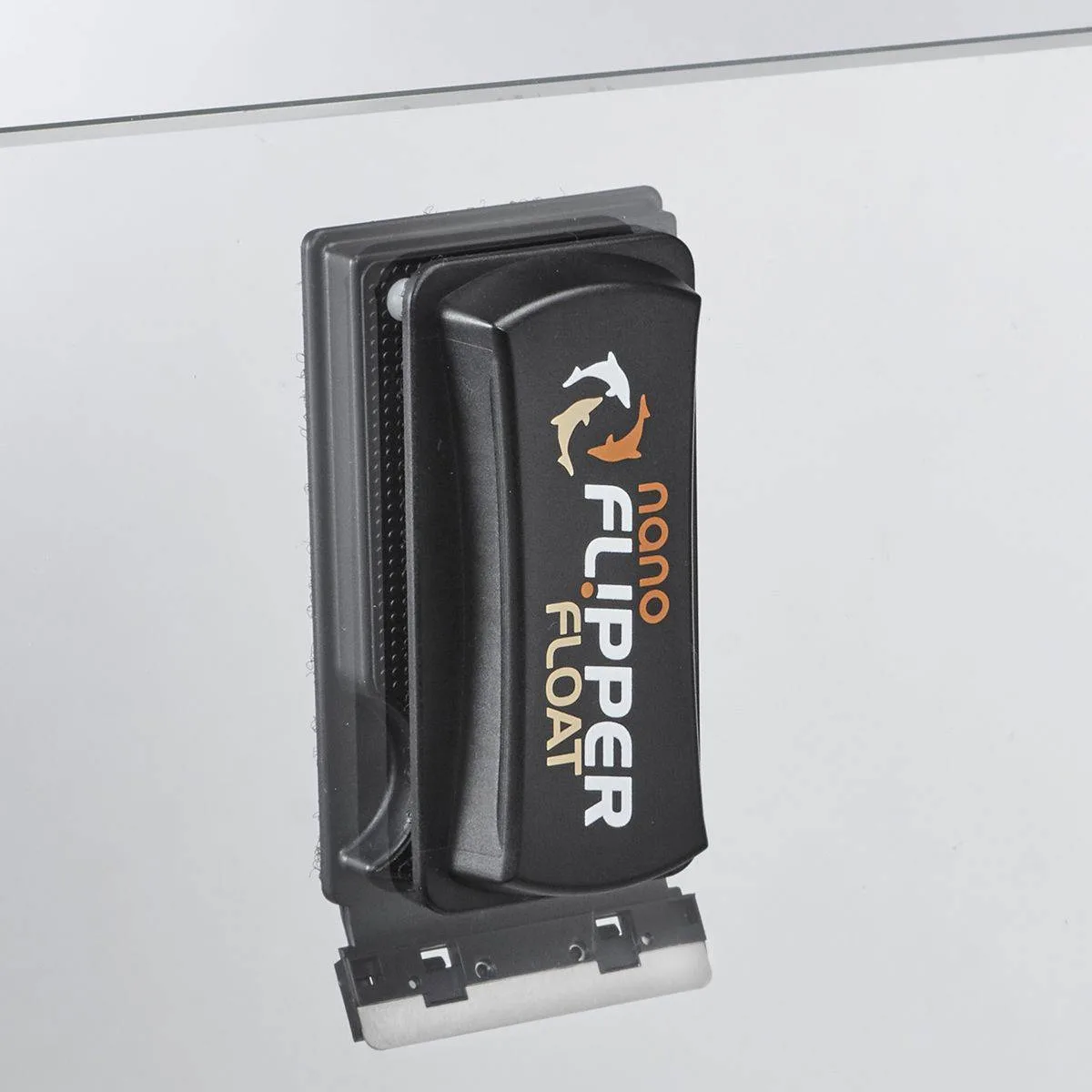 Flipper nano float magnetic aquarium glass scraper