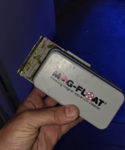 Mag-Float 400 Scrape 3/4" - Glass * ridiculously strong - used - Back hallway - 2 available
